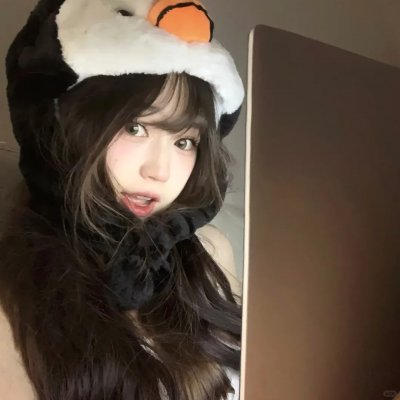 踉跄女孩